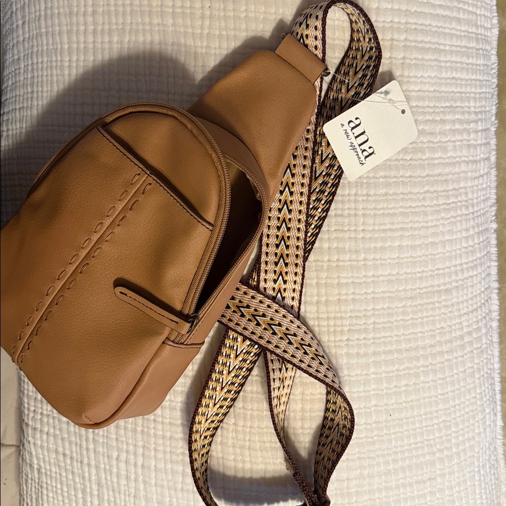a.n.a Crossbody Sling Bag Tan Faux Leather Adjustable Strap NWT - Picture 5 of 5